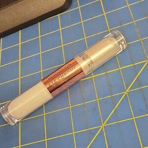 Revolution Eye Chrome Hope Mattte & Metal Liquid Eyeshadow 2.2ml New Sealed Tube